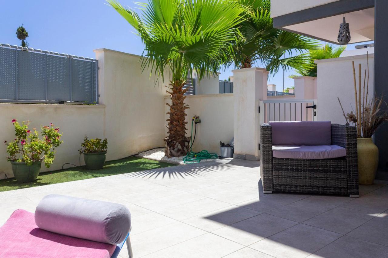 Bungalow Pink Garden Orihuela Extérieur photo