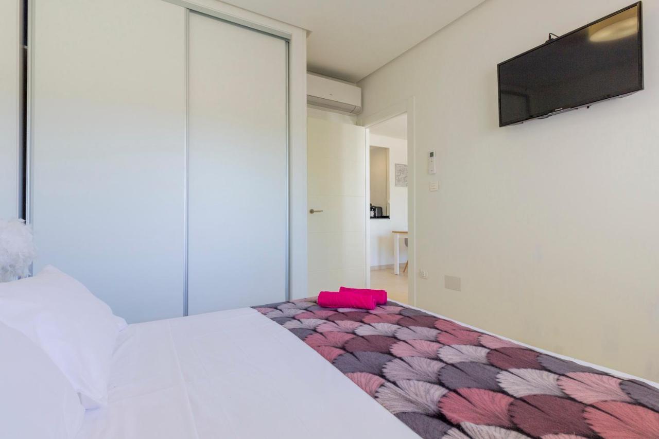 Bungalow Pink Garden Orihuela Extérieur photo
